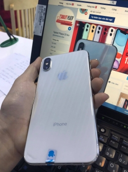 iPhone X chính hãng giá từ 9tr hàng mới, hàng cũ 99%