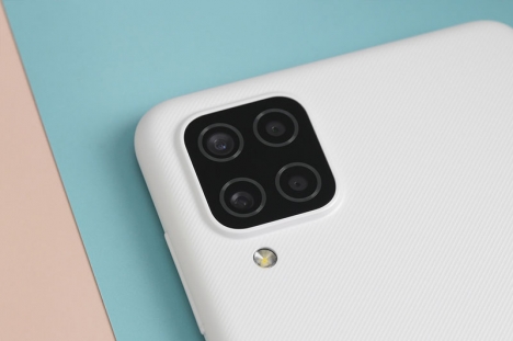Samsung Galaxy A12 Mới - Bộ 4 Camera 48MP Sắc Nét