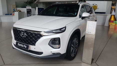 Xe Hyundai SantaFe 2.4 Cao Cấp