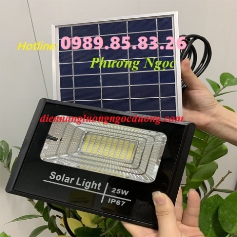 Đèn năng lượng mặt trời 25W, đèn led pha công suất 25W, đèn mặt trời