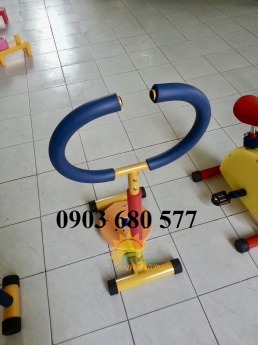 Cần bán thiết bị thể thao trẻ em cho trường mầm non, khu vui chơi, công viên
