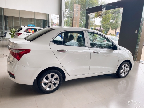 Bán xe Hyundai I10 sedan - chiếc xe rộng nhất phân khúc