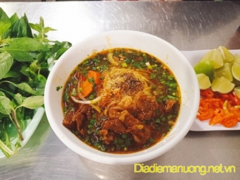 Quán Hủ Tiếu Bò Kho, Bánh Mì Bò Kho Ngon Quận 10