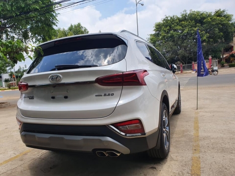 Hyundai Santafe 2020 giá cực tốt nhiều khuyến mãi