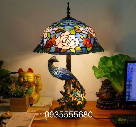 Giao lưu em đèn công hàng lạ mới cập bến