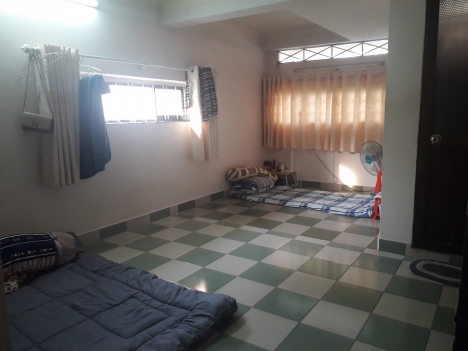 Cần bạn nữ ở ghép nhà giáp quận 1