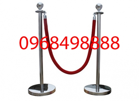 Cọc chắn inox giá bao nhiêu - Poliva.vn