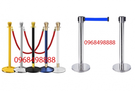 Sử dụng cọc chắn inox nào cho chương trình sự kiện - Poliva.vn