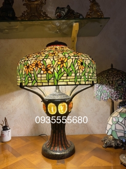 Đèn tiffany họa tiết hoa leo mùa thu độc lạ