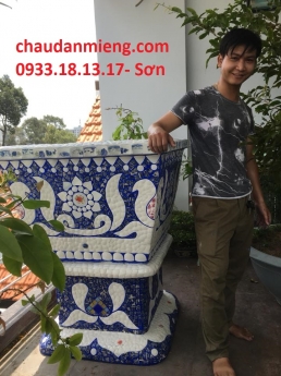 Nghệ nhân dán miễng sành sứ - ốp sành - chuyên chậu hoa - bể cá cảnh thủ công