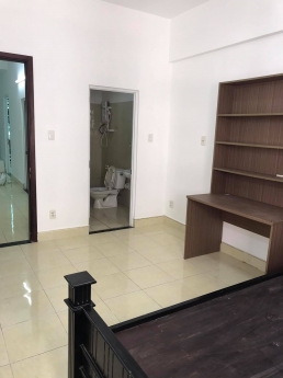 Cho thuê căn hộ chung cư Gò Vấp 74m2 mới sơn sửa lại như mới (2 phòng ngủ)