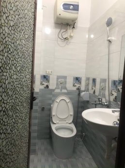 Cần bán gấp căn nhà dân xây phố Chiến Thắng – Văn Quán.ngõ rộng ô tô đỗ cửa.38m2 x 4 tầng
