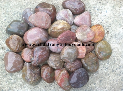 Sỏi đỏ bóng trang trí