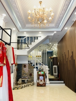 Nhà Đẹp Lung Linh 2 Lầu HXH 502 Huỳnh Tấn Phát, Phường Bình Thuận, Quận 7