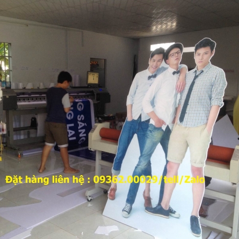 Cung cấp standee giá rẻ có sẵn tại Hà Nội