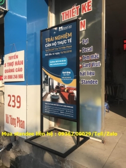 Cung cấp standee giá rẻ có sẵn tại Hà Nội