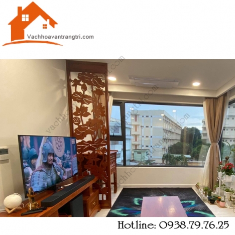 Quận 12- Vách ngăn bàn thờ chung cư từ gỗ công nghiệp đẹp xuất sắc
