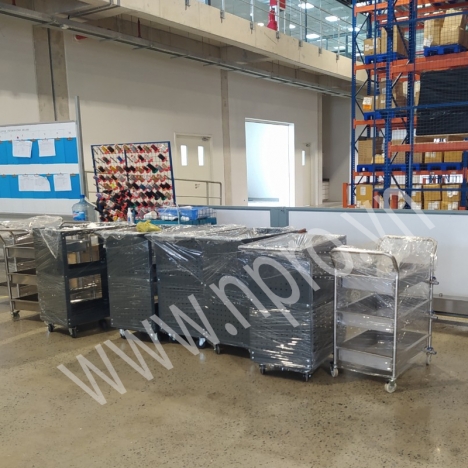 Xe đẩy 3 ngăn 1 ngăn kéo