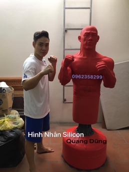 người nộm silicon