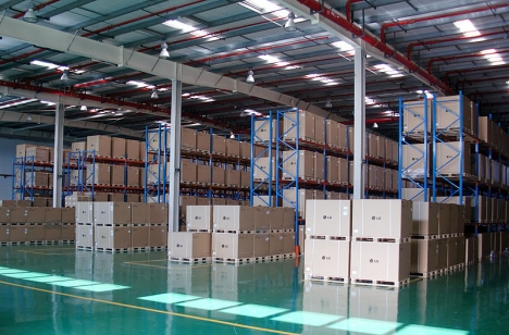 nhận chuyển hàng phong  thủy, hàng  thết  kế, cửa hàng