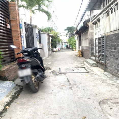 Nhà Phố Đẹp 3 Lầu Mặt Tiền Hẻm 3m Huỳnh Tấn Phát, Phường Phú Thuận, Quận 7