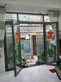 Nhà Phố Đẹp 3 Lầu Mặt Tiền Hẻm 3m Huỳnh Tấn Phát, Phường Phú Thuận, Quận 7