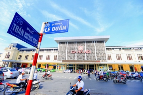 Cho thuê mặt tiền kinh doanh, 152 Lê Duẩn ,P. Khâm Thiên  giá quá tốt 20tr/ tháng.