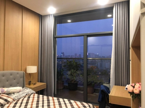 chủ nhà cần vốn bán gấp CHCC 2PN tại Tràng an complex,01 phùng trí kiên