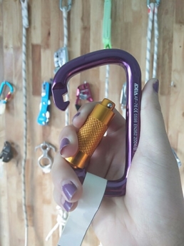 Móc liên kết tự động AF76