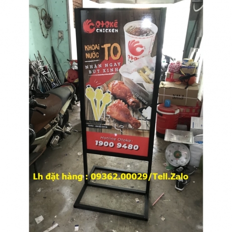 Mẫu standee khung sắt để ngoài trời có sẵn – In nội dung theo yêu cầu