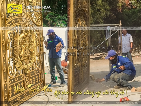 Sơn lại cổng nhôm đúc, cổng biệt thự