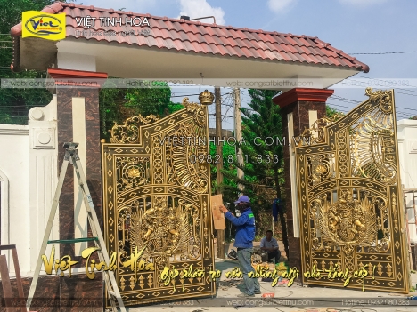 Sơn lại cổng nhôm đúc, cổng biệt thự
