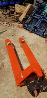 Nhận sửa chữa xe nâng giá rẻ tại Tiền Giang và các tỉnh miền Tây 0905661595