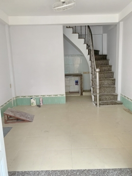 Hàng Hiếm - Nhà 2 Lầu ST Mặt Tiền Đường Số Lý Phục Man, P.Bình Thuận, Quận 7