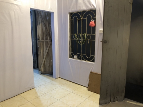 Cho thuê nhà cấp 4 – 54m vuông. Gồm 3 phòng ngủ + 1 bếp + 1 vệ sinh. Ô tô đỗ cửa  & đỗ ngày đêm – Ô