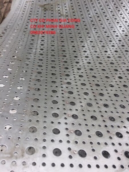 nhôm,tôn,inox,thép đột dập lỗ theo yêu cầu