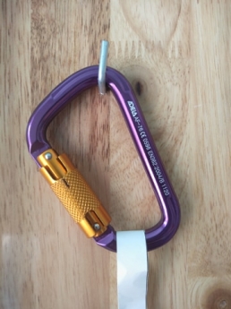 Móc d - thiết bị đu dây