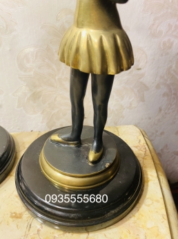 Giao lưu Đôi tượng đồng hàng Pháp hiếm