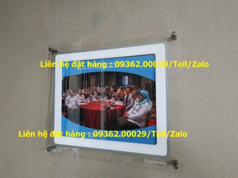 Khung poster treo tường giá tốt- Chuyên cung cấp khung tranh mica