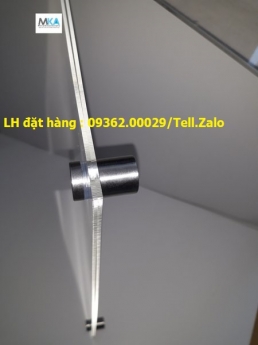 Khung poster treo tường giá tốt- Chuyên cung cấp khung tranh mica