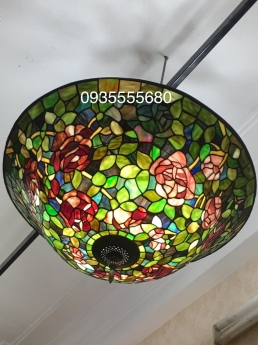 Giao lưu đèn thả trần tiffany hoa hồng hàng mỹ