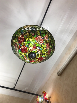 Giao lưu đèn thả trần tiffany hoa hồng hàng mỹ