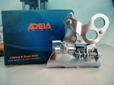 Khóa cứu sinh Adela chất lượng