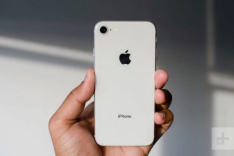 sale thả ga cùng iphone 8 giá chỉ 5.490.000đ