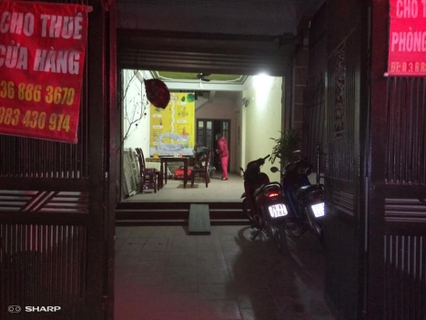 Cho thuê cửa hàng tại số 234 và 236 phố Vĩnh Hưng