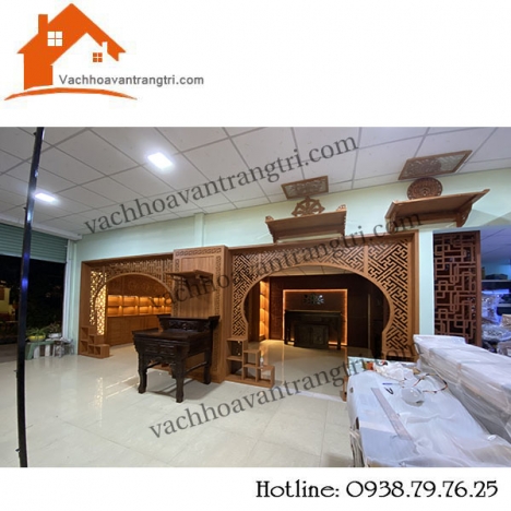 Trang trí nội thất gỗ và màu vách ngăn phòng thờ