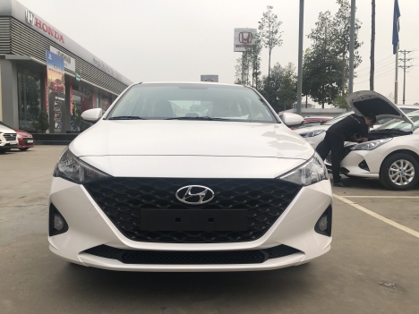 Xe Hyundai Accent 1.4 MT Tiêu Chuẩn 2021 - 426 Triệu