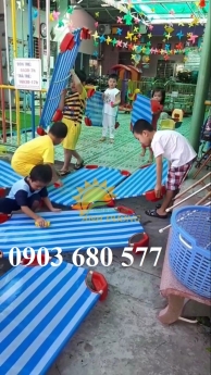 Chuyên bán sỉ giường lưới mầm non dành cho trẻ nhỏ