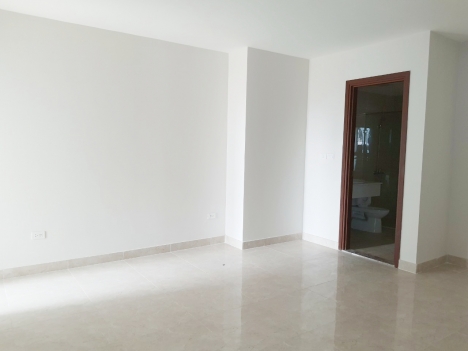 Chung cư IA20 Ciputra, CH 02PN 92m2, tầng trung, đã có sổ đỏ giá 2,3 tỷ.
