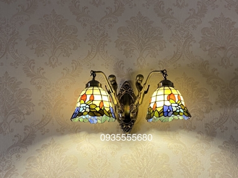 Đèn tường tiffany nàng tiên cá độc lạ